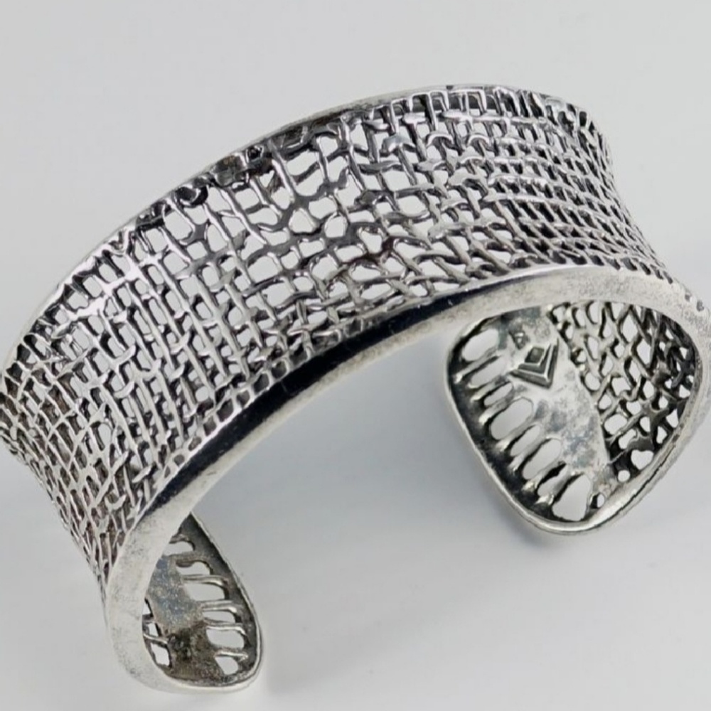 Silpada vintage oxidized cuff bracelet